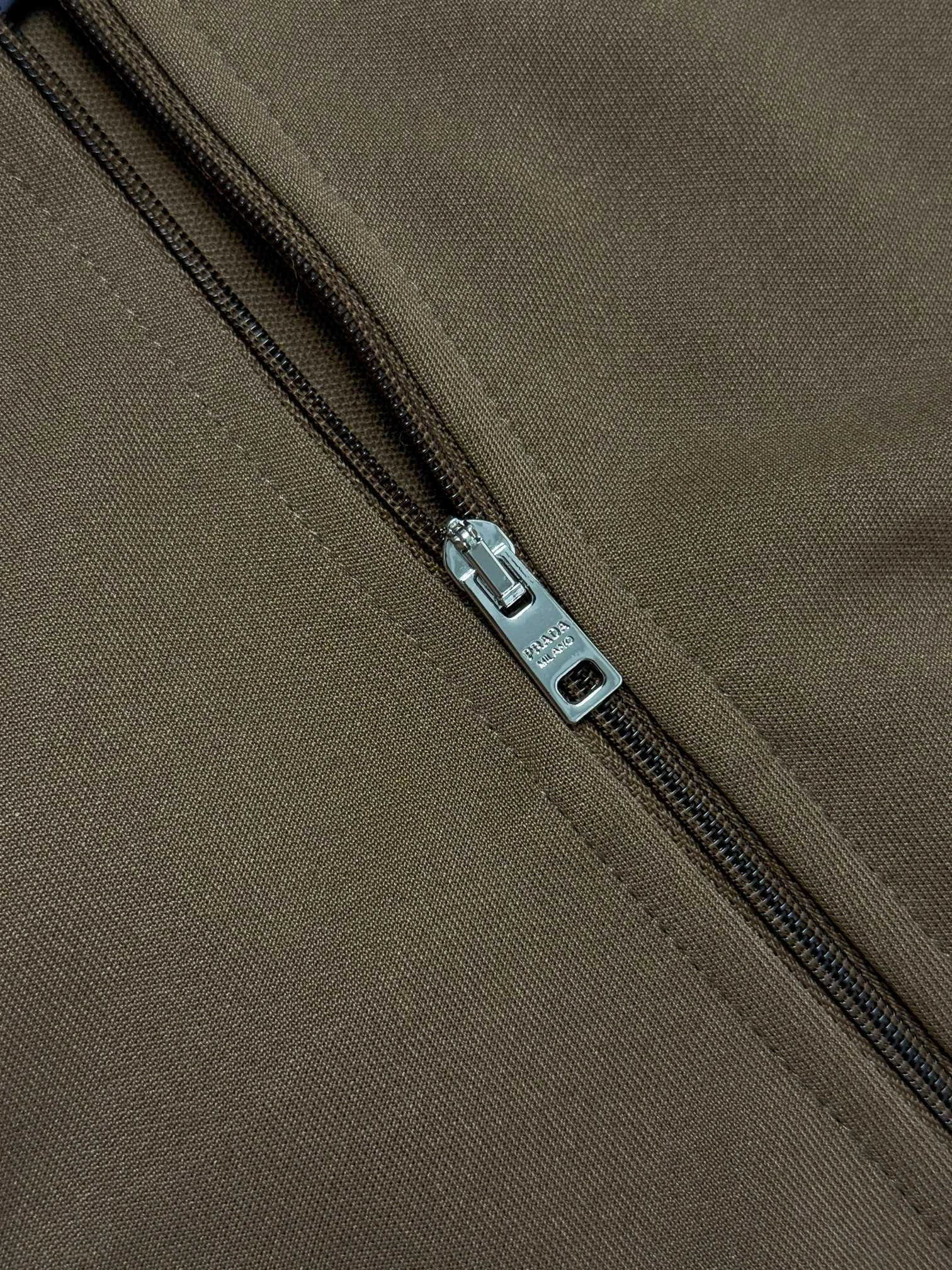 wg.uxury- Pr141 item:E-F409G2614